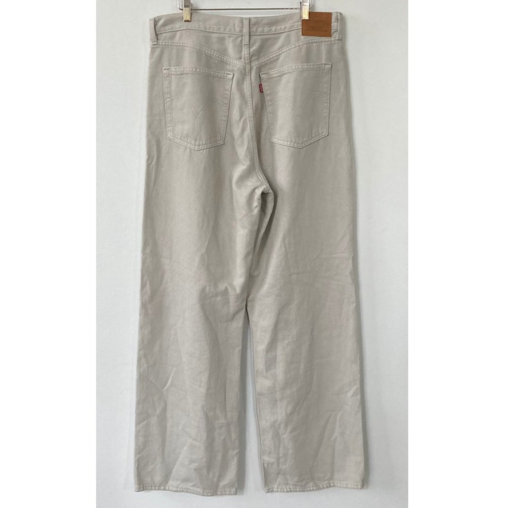 LEVI'S High Rise Loose in Mushroom Grey - Picture 12 of 16